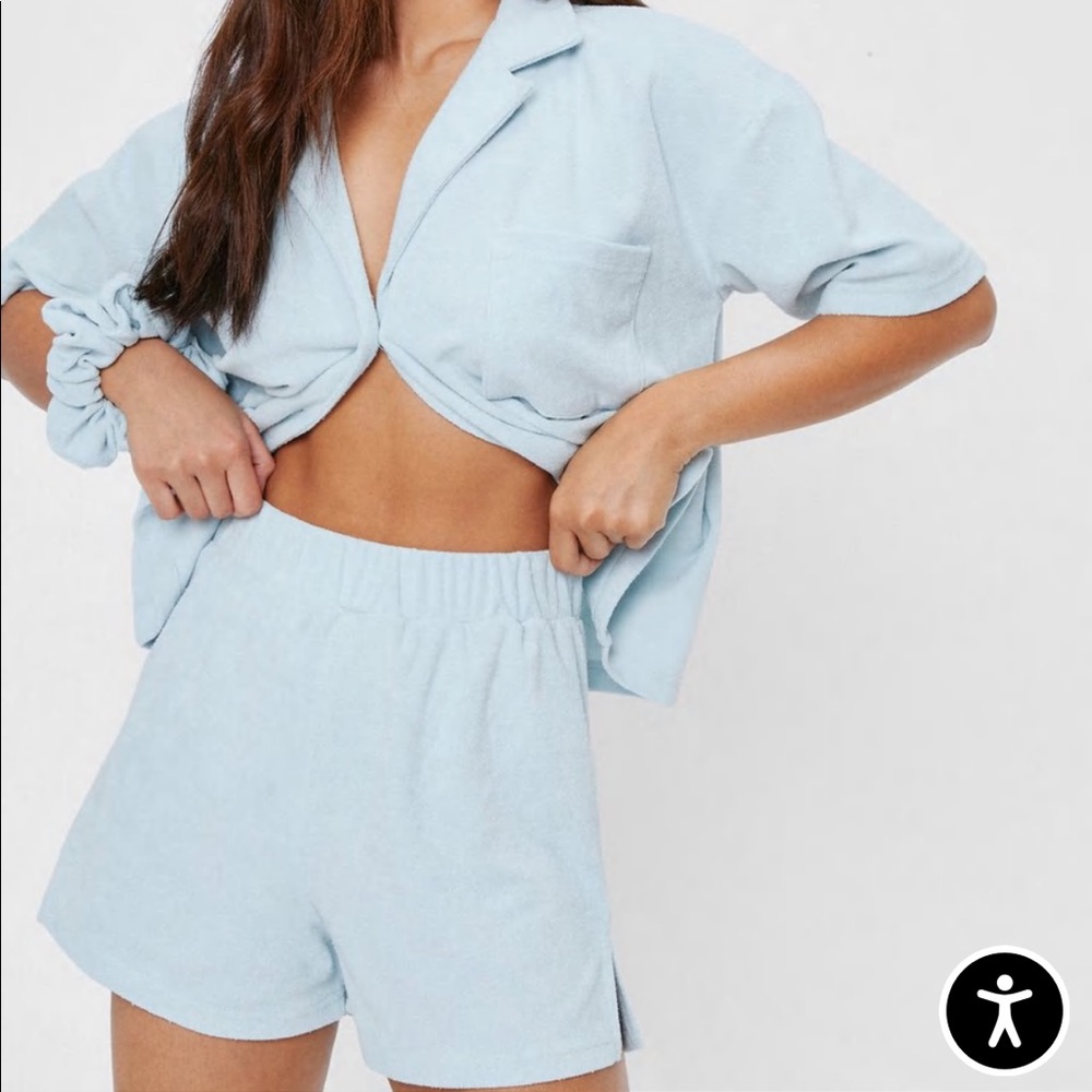 Nasty Gal Light Blue Towel Set